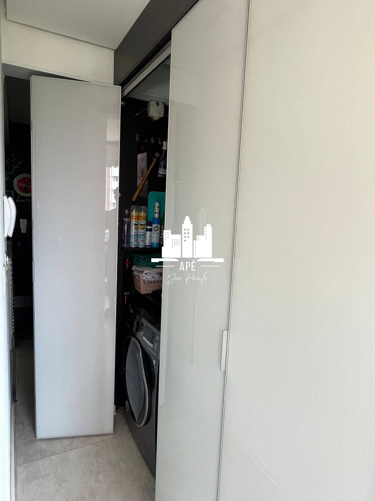 Apartamento à venda com 1 quarto, 47m² - Foto 10