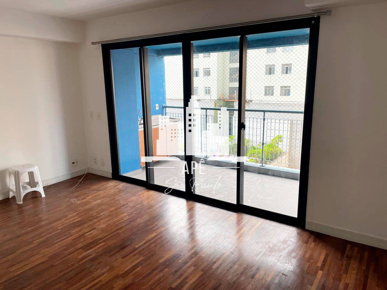 Apartamento à venda com 1 quarto, 35m² - Foto 1