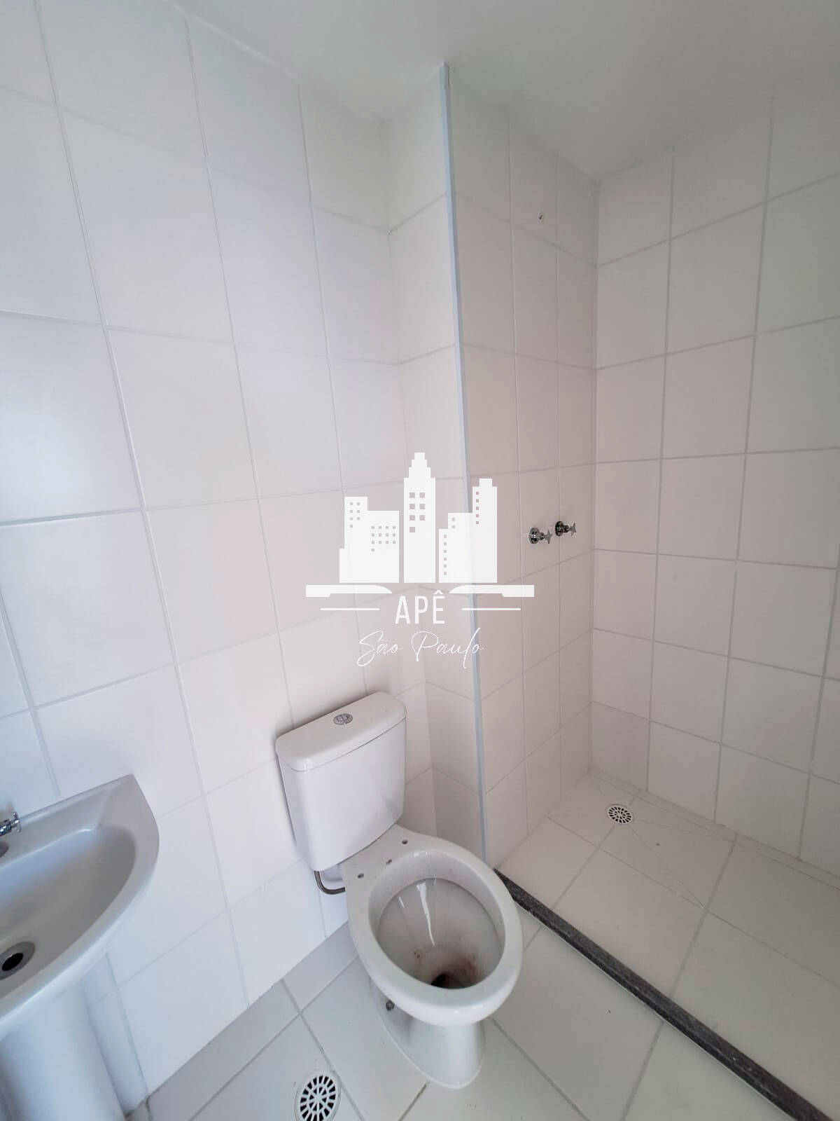 Apartamento à venda com 2 quartos, 40m² - Foto 16