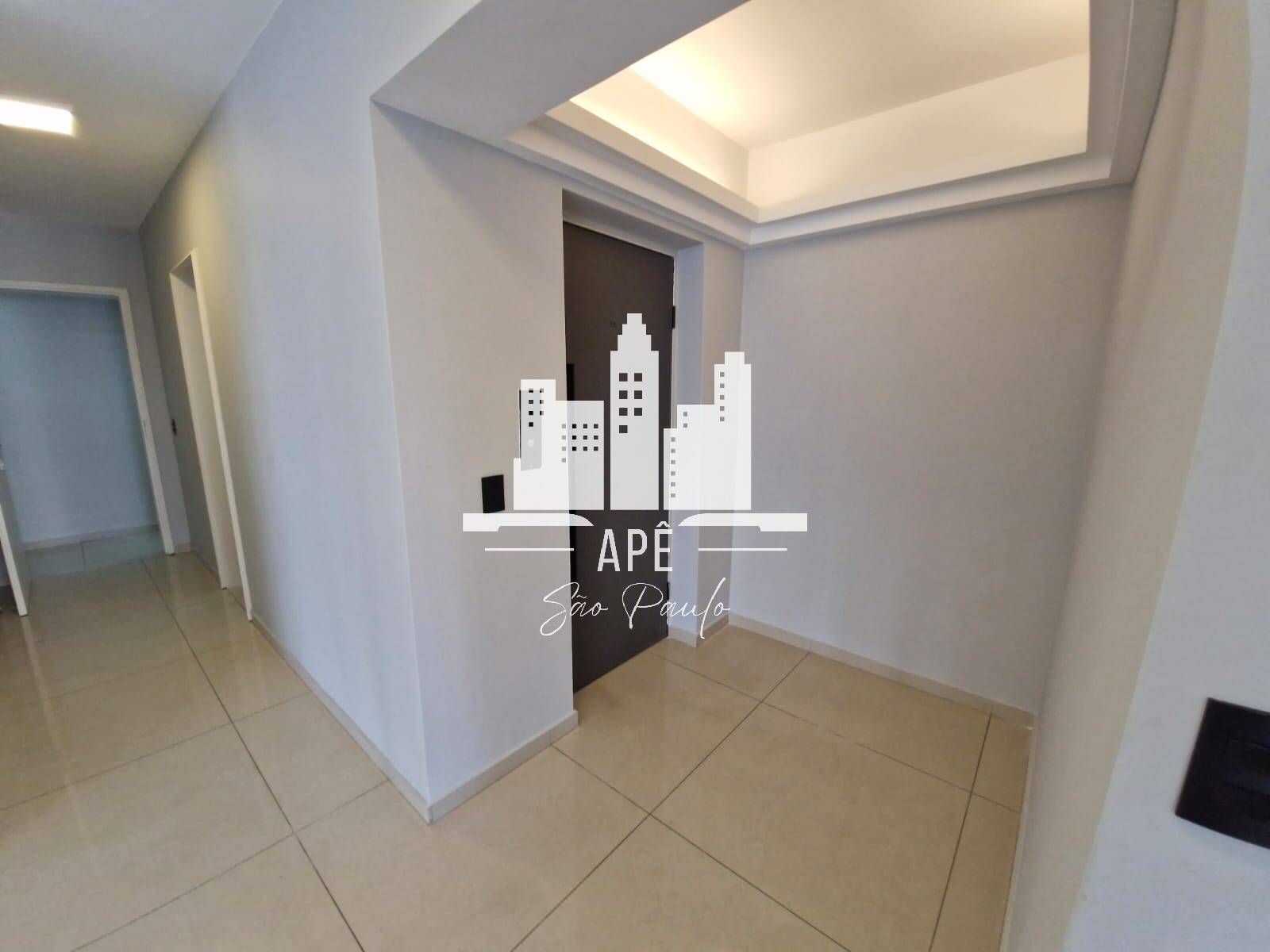 Apartamento à venda com 4 quartos, 216m² - Foto 10