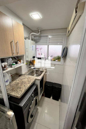 Apartamento à venda com 2 quartos, 63m² - Foto 17