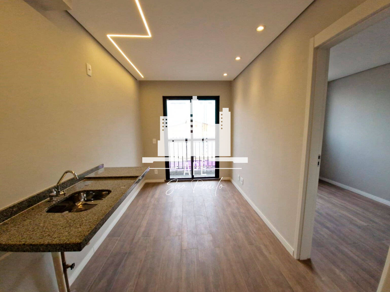 Apartamento à venda com 1 quarto, 25m² - Foto 1