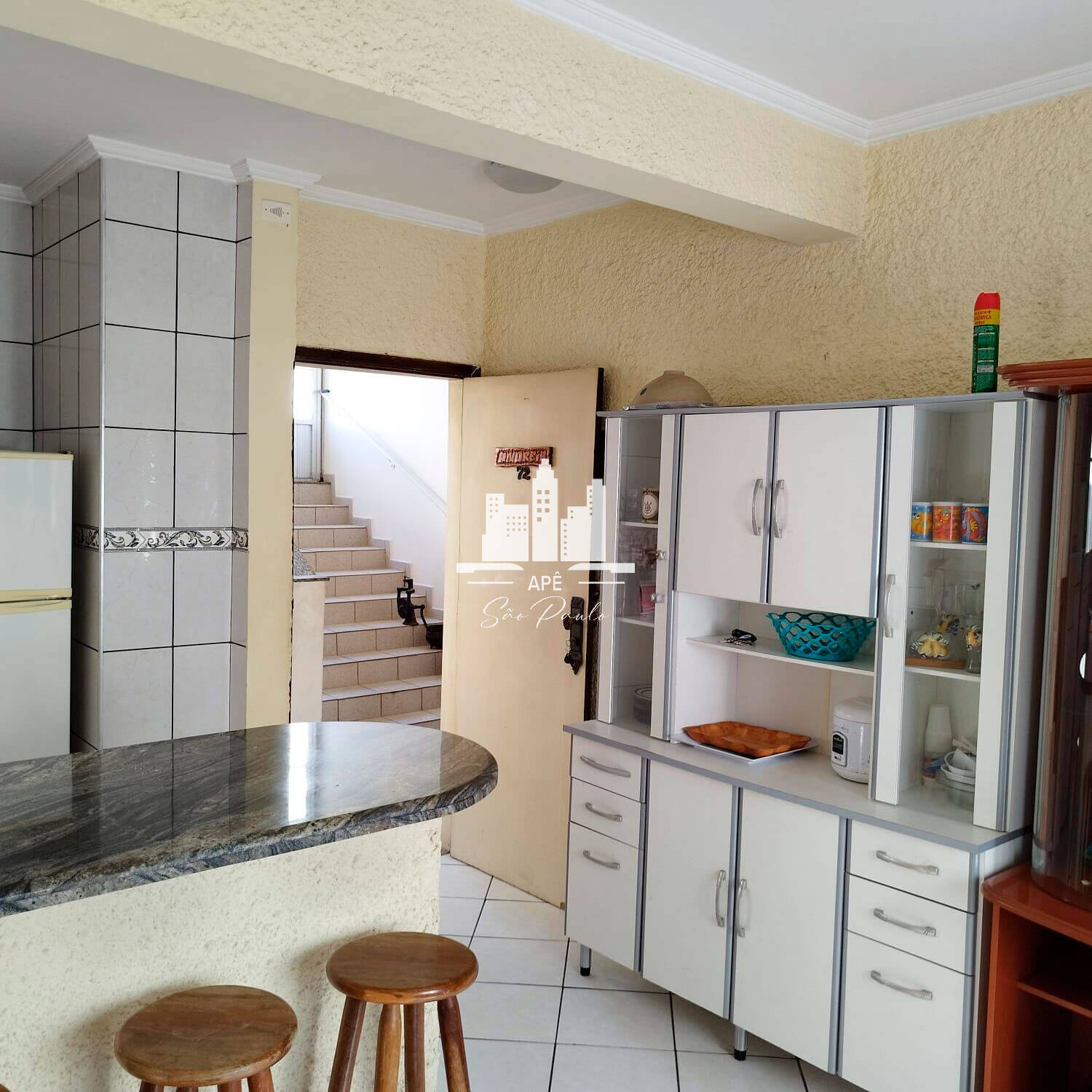 Apartamento à venda com 2 quartos, 65m² - Foto 3